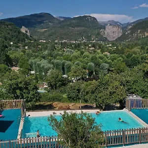 De Plein Air Panoramique à La Porte Des Gorges Du Verdon 2*, Castellane Francia