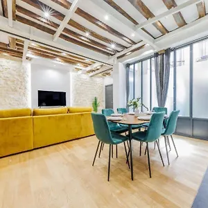  Apartment Bridgestreet Le Marais - Les Halles - Republique