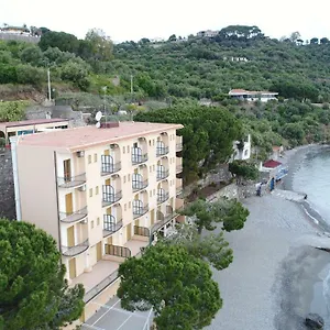Riviera Lido 3*, Milazzo Italia