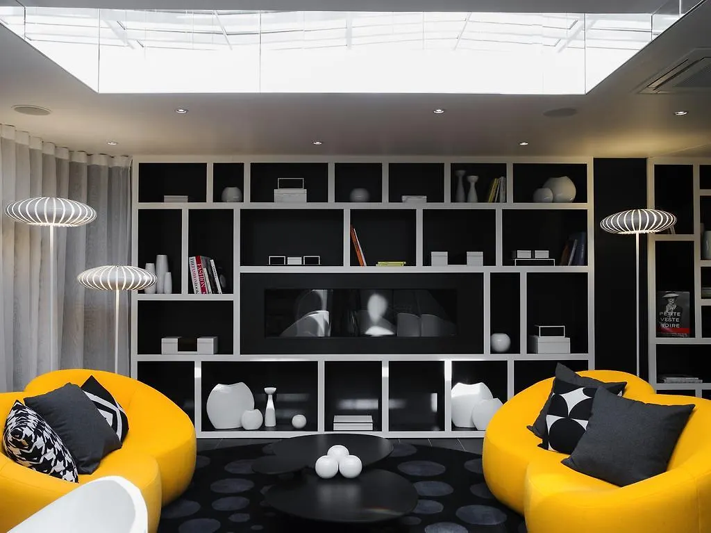 Hotel Ekta Champs Elysees Paris